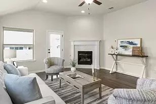 112 Falkland St, Hutto, TX 78634 - Photo 10