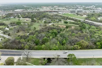 610 W Nash Street, Round Rock, TX 78664 - Photo 10