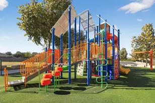 137 Miracle Dr, Jarrell, TX 76537 - Photo 26