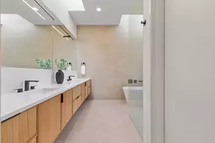 7120 Clifton Ln, Austin, TX 78746 - Photo 22