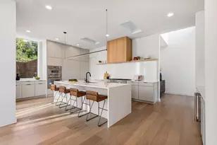 7120 Clifton Ln, Austin, TX 78746 - Photo 6