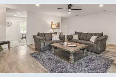7611 Navarro Place, Austin, TX 78749 - Photo 8