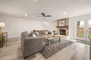 7611 Navarro Pl, Austin, TX 78749 - Photo 6