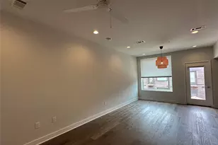 1800 E 4th St, Austin, TX 78702 - Photo 4