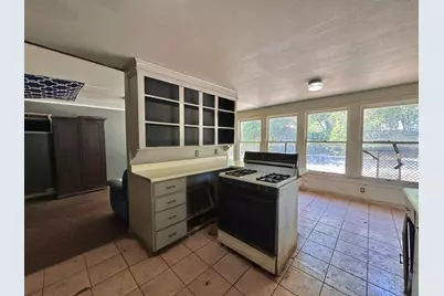 727 N Pine Street, San Antonio, TX 78202 - Photo 34