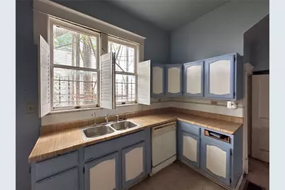 727 N Pine Street, San Antonio, TX 78202 - Photo 16