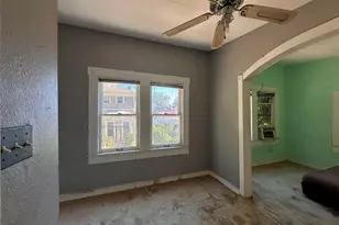 727 N Pine St, San Antonio, TX 78202 - Photo 34
