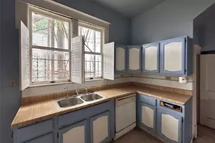 727 N Pine St, San Antonio, TX 78202 - Photo 14
