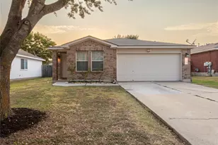 604 S Pauley Dr, Hutto, TX 78634 - Photo 1