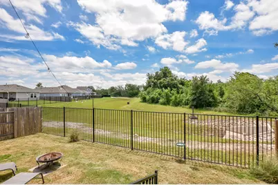121 Bent Creek Lane, Georgetown, TX 78628 - Photo 22