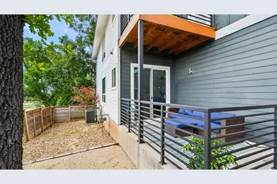 2211 New York Avenue #A, Austin, TX 78702 - Photo 18