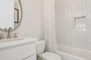 2211 New York Ave, Austin, TX 78702 - Photo 16