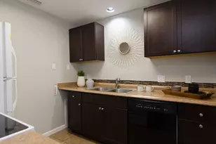 2529 Rio Grande St, Austin, TX 78705 - Photo 8