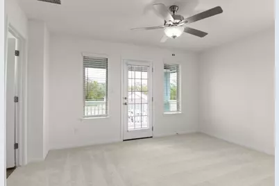 2752 Brand Iron Drive, San Marcos, TX 78666 - Photo 16