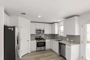 2752 Brand Iron Dr, San Marcos, TX 78666 - Photo 12