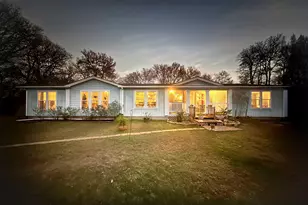 175 Fawn Ridge Rd, Cedar Creek, TX 78612 - Photo 2