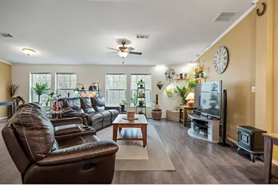 175 Fawn Ridge Road, Cedar Creek, TX 78612 - Photo 14