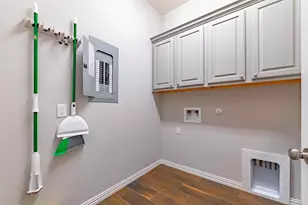 206 Cartwheel Bend, Austin, TX 78738 - Photo 32