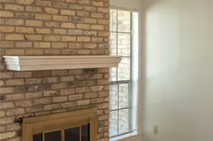 10819 Crown Colony Dr, Austin, TX 78747 - Photo 4