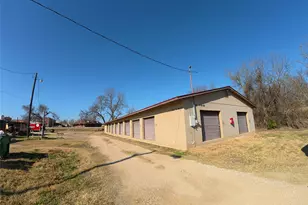 101 & 309 S Main St, Elgin, TX 78621 - Photo 1
