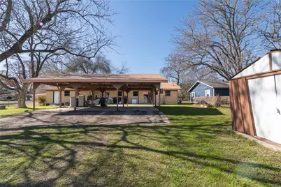 97 Peach Street, Luling, TX 78648 - Photo 2