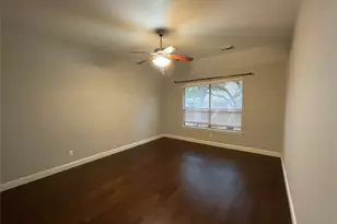 3928 Crest Ln, Round Rock, TX 78681 - Photo 18