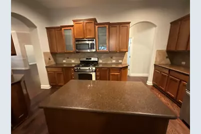 3928 Crest Lane, Round Rock, TX 78681 - Photo 8