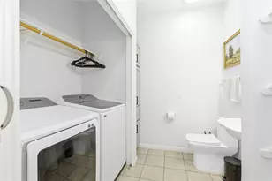 7510 Lazy Creek Dr, Austin, TX 78724 - Photo 2