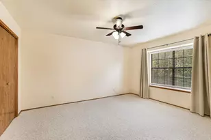 525 Pigeon Forge Rd, Pflugerville, TX 78660 - Photo 16