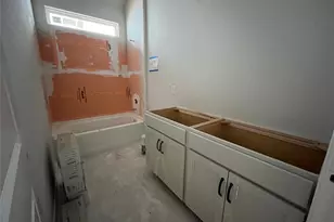 121 Clover Bend, Liberty Hill, TX 78642 - Photo 10