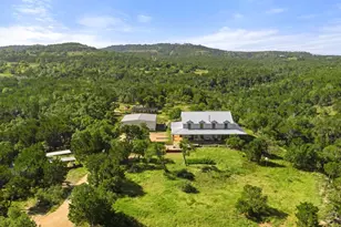1101 Windy Hills Rd, Dripping Springs, TX 78620 - Photo 34