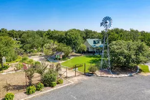 101 Dewberry Dr, Georgetown, TX 78633 - Photo 38