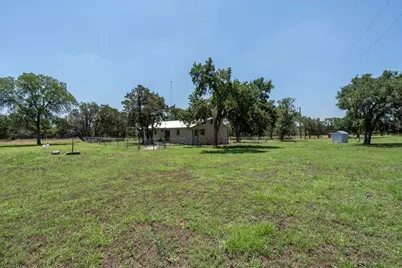 801 Billie Brooks Lane, Driftwood, TX 78619 - Photo 24