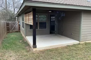 618 Oak Ln, Cottonwood Shores, TX 78657 - Photo 24