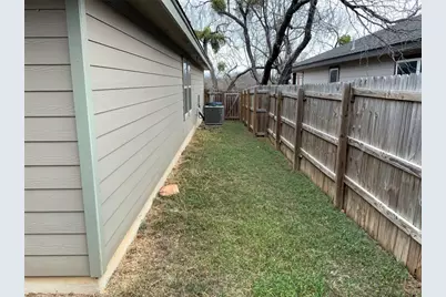 618 Oak Lane, Cottonwood Shores, TX 78657 - Photo 20