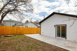 2308 Santa Maria St, Austin, TX 78702 - Photo 24