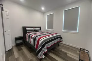2308 Santa Maria St, Austin, TX 78702 - Photo 32