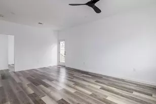 2308 Santa Maria St, Austin, TX 78702 - Photo 20
