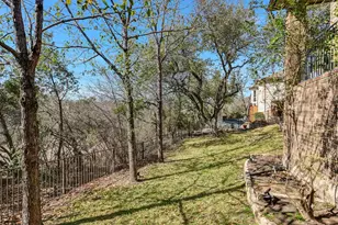 201 Bellagio Dr, Austin, TX 78734 - Photo 30