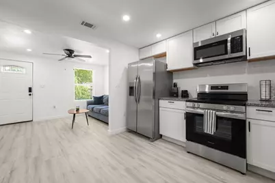 45 Anthony Street #B, Austin, TX 78702 - Photo 10