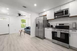 45 Anthony St, Austin, TX 78702 - Photo 10