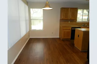 13108 Lubbock Lane, Austin, TX 78729 - Photo 8
