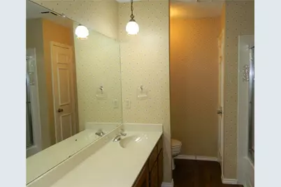 13108 Lubbock Lane, Austin, TX 78729 - Photo 10