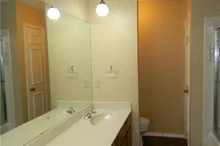 13108 Lubbock Ln, Austin, TX 78729 - Photo 10