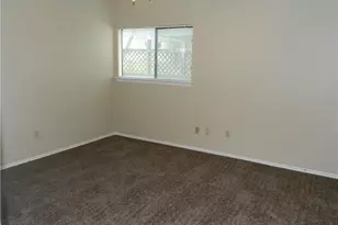 13108 Lubbock Ln, Austin, TX 78729 - Photo 12