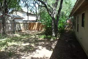 13108 Lubbock Ln, Austin, TX 78729 - Photo 20