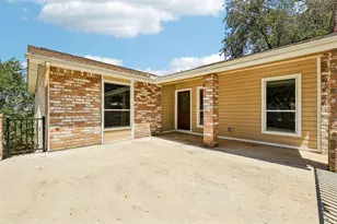 808 Dale Dr, San Marcos, TX 78666 - Photo 4
