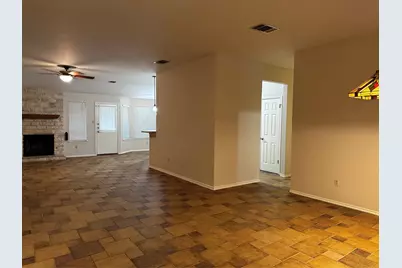 8007 Bounty Trail, Austin, TX 78749 - Photo 8
