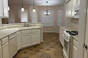 8007 Bounty Trail, Austin, TX 78749 - Photo 10