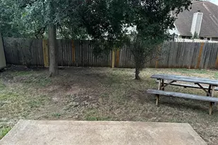 8007 Bounty Trail, Austin, TX 78749 - Photo 32